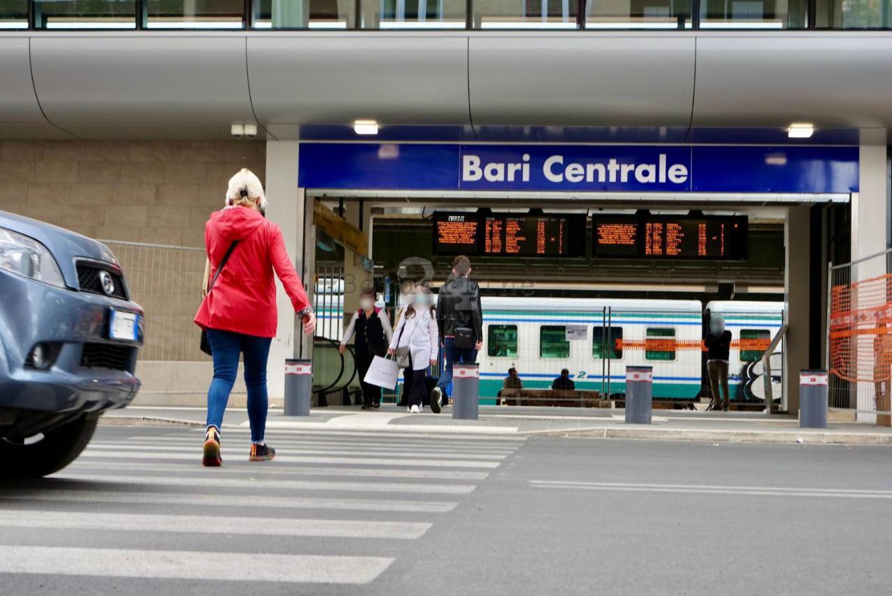 Appartamento Dimora De Rossi Bari Esterno foto